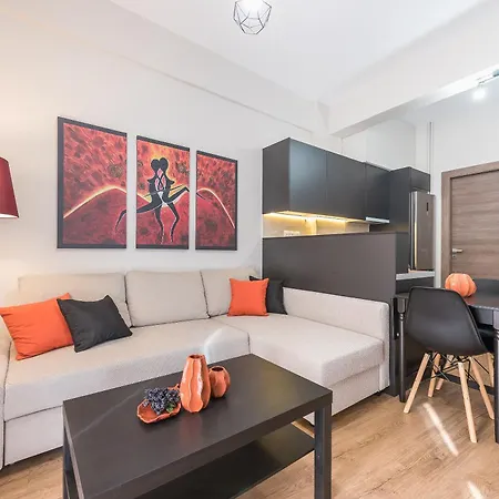 Two Bedroom For 4 Ppl