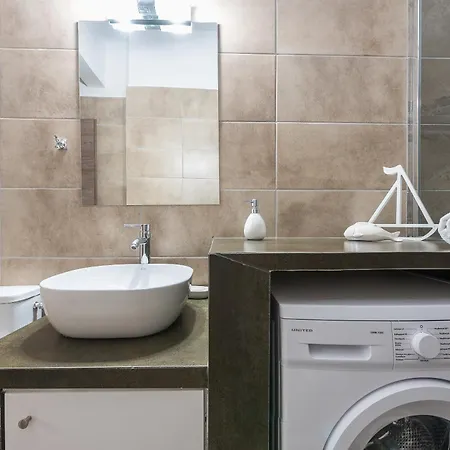 Two Bedroom For 4 Ppl * Athens